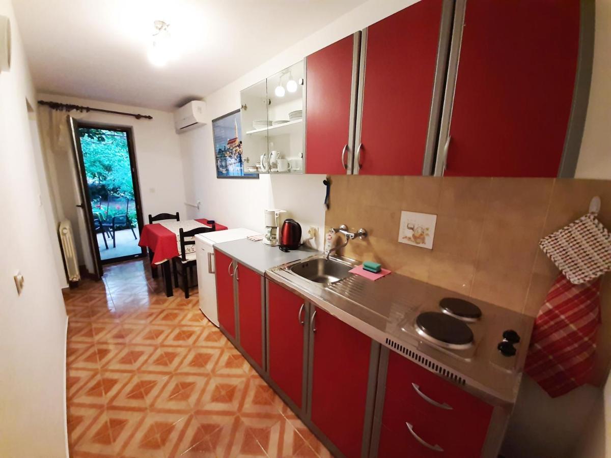 רוביני Cvitic Apartments מראה חיצוני תמונה